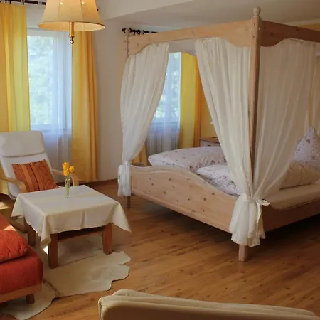 Landhaus Neuhof Hotel 3*