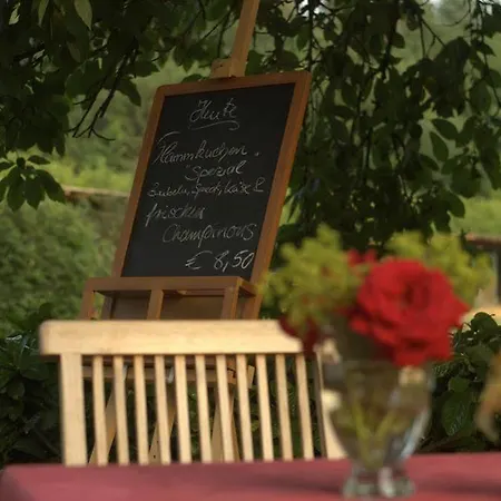 Hotel Neuhof 3*